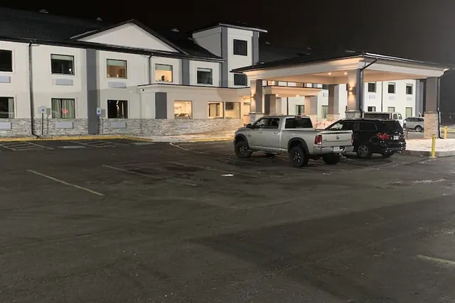 Photo 1 - Quality Inn Mishawaka - South Bend