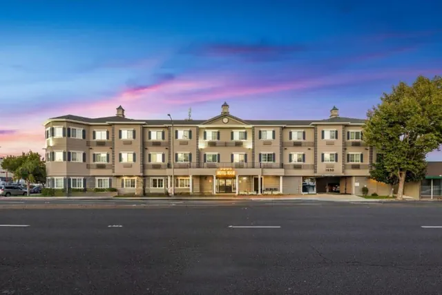 Photo 1 - Hotel 1550 - SFO Airport