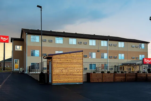 Photo 1 - Red Roof Inn Cameron