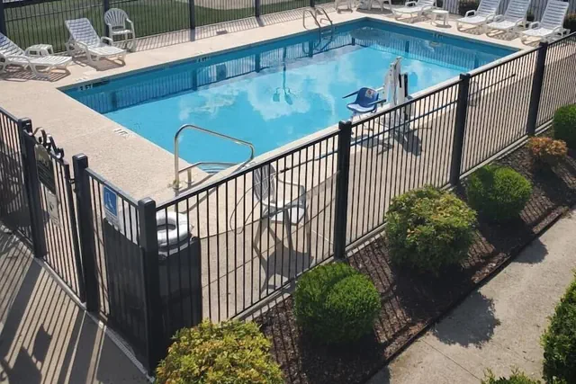 Photo 1 - Quality Inn Scottsboro US/72 - Lake Guntersville Area