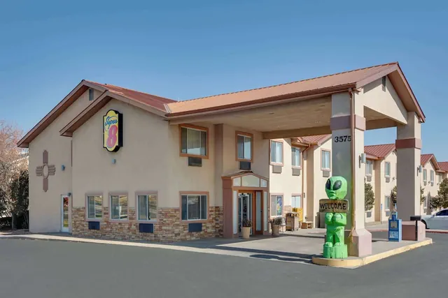 Photo 1 - Super 8 by Wyndham Roswell