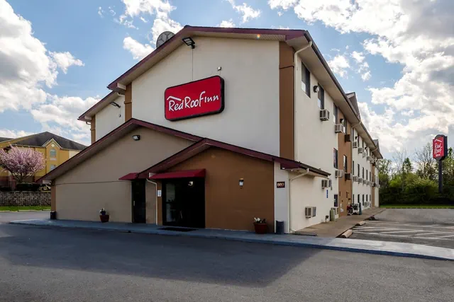 Photo 1 - Red Roof Inn Culpeper