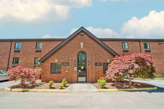 Photo 1 - Extended Stay America Select Suites Birmingham Inverness