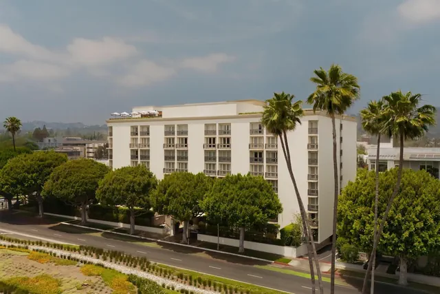Photo 1 - L'Ermitage Beverly Hills