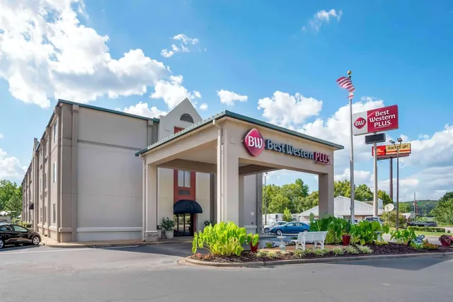 Photo 1 - Best Western Plus Oak Mountain Inn