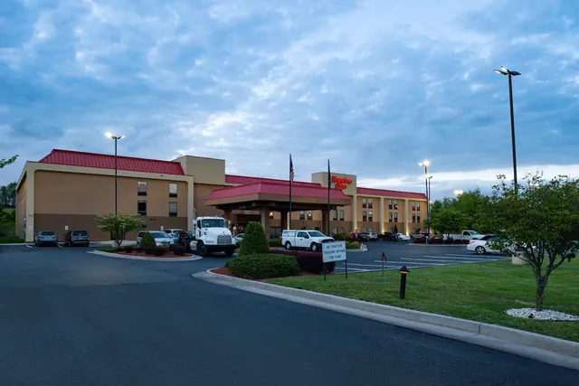 Photo 1 - Hampton Inn Wytheville