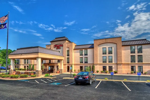 Photo 1 - Hampton Inn Pittsburgh/West Mifflin