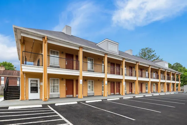 Photo 1 - Quality Inn Decatur River City