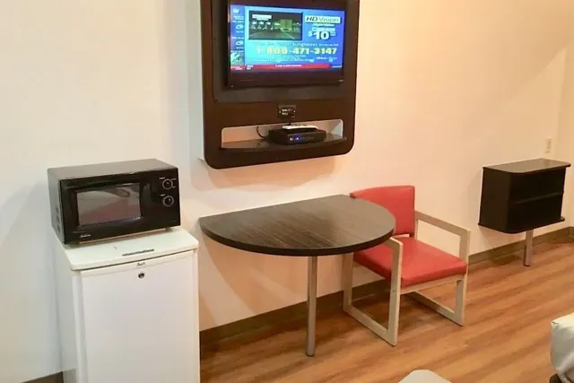 Photo 1 - Americas Best Value Inn Globe AZ