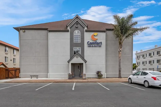 Photo 1 - Comfort Inn & Suites Salinas City Center Area