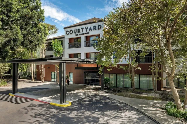 Photo 1 - Courtyard by Marriott Stockton