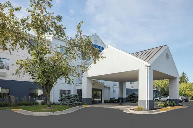 Photo 1 - Fairfield Inn & Suites by Marriott® Grand Rapids Airport