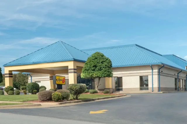 Photo 1 - Super 8 by Wyndham North Little Rock/McCain