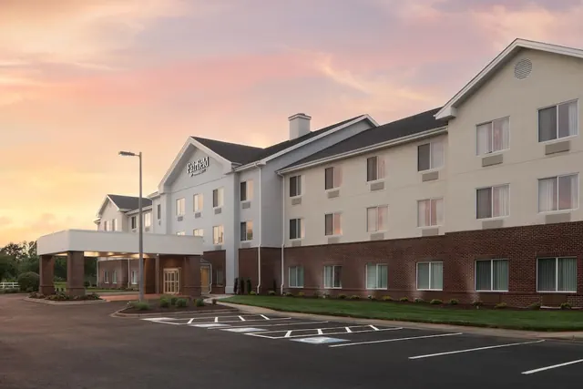 Photo 1 - Fairfield Inn by Marriott Charlotte Mooresville