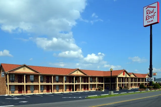 Photo 1 - Red Roof Inn Cookeville - Tennessee Tech