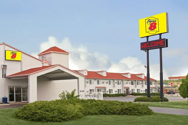 Photo 1 - Super 8 by Wyndham Rapid City