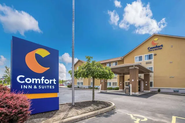 Photo 1 - Comfort Inn & Suites Fairborn near Wright Patterson AFB