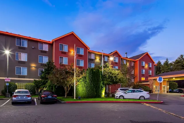 Photo 1 - Best Western Plus Vancouver Mall Dr. Hotel & Suites