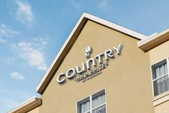 Photo 1 - Country Inn & Suites by Radisson, Cincinnati Airport, KY