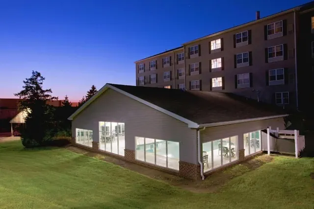 Photo 1 - Parkview Inn & Suites Lancaster