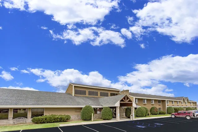 Photo 1 - AmericInn by Wyndham Dickinson