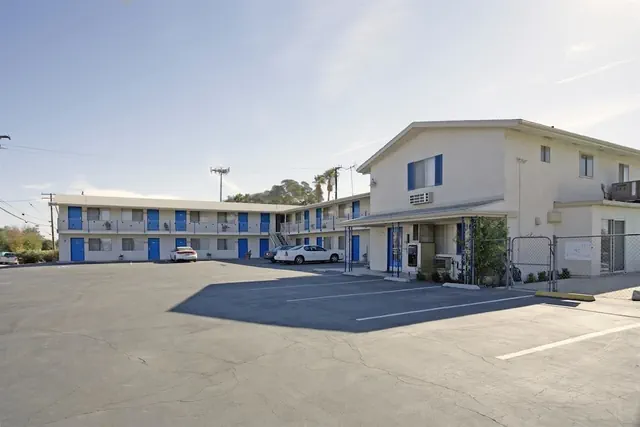 Photo 1 - Americas Best Value Inn Beaumont, CA