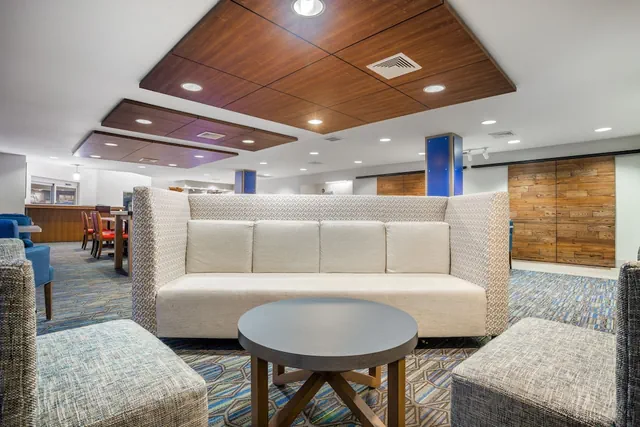 Photo 1 - Holiday Inn Express Wisconsin Dells by IHG