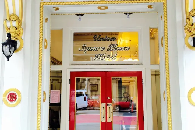Photo 1 - Union Square Plaza Hotel