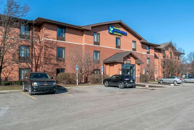 Photo 1 - Extended Stay America Select Suites Detroit Warren
