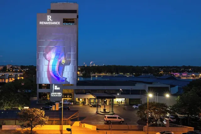 Photo 1 - Renaissance Toledo Downtown Hotel