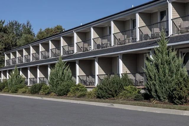 Photo 1 - Belfast Harbor Inn