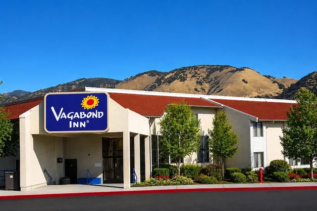 Photo 1 - Vagabond Inn Lebec