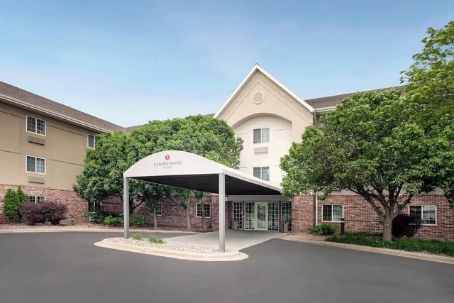 Photo 1 - Candlewood Suites Appleton by IHG