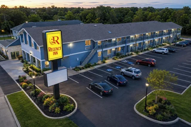 Photo 1 - Regency Inn Three Rivers I-37