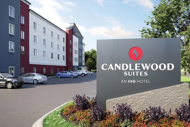 Photo 1 - Candlewood Suites Dothan by IHG