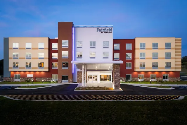 Photo 1 - Fairfield Inn & Suites By Marriott Cullman