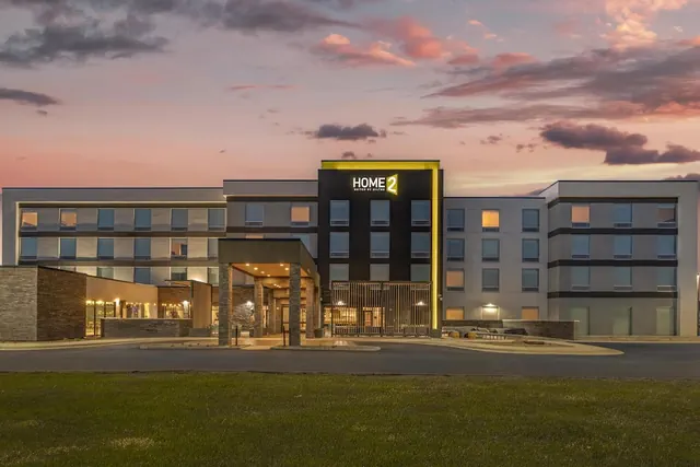 Photo 1 - Home2 Suites By Hilton Bozeman Four Corners