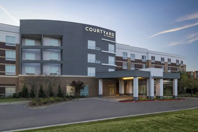 Photo 1 - Courtyard by Marriott Starkville MSU at The Mill