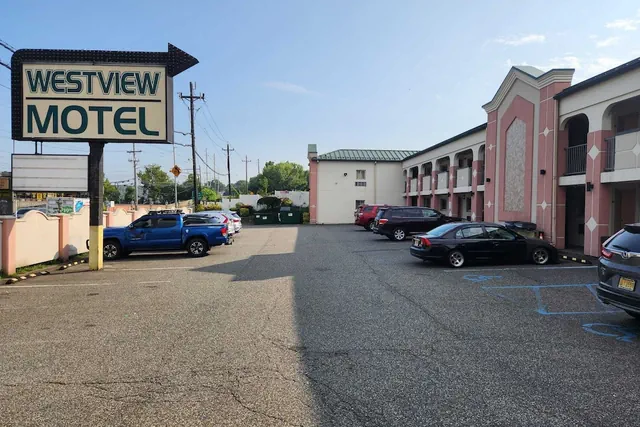 Photo 1 - Westview Motel