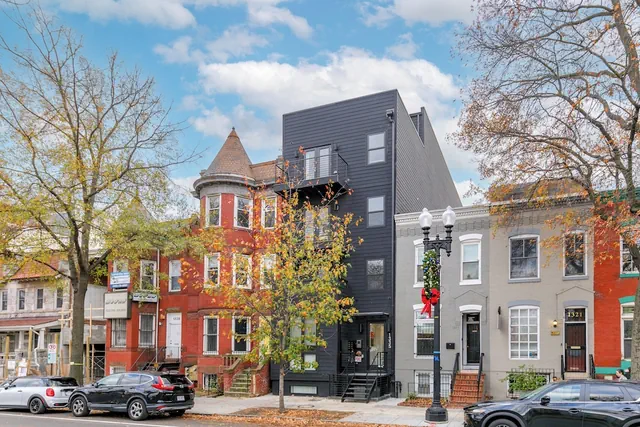 Photo 1 - Capitol Hill Suites - Unit 9