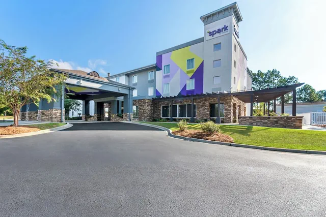 Photo 1 - Spark by Hilton Dothan