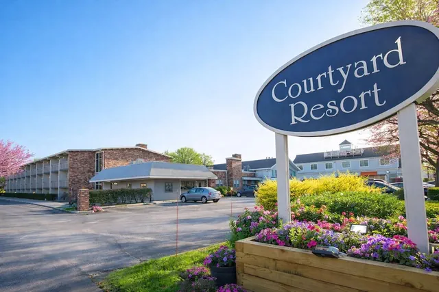 Photo 1 - Courtyard Resort