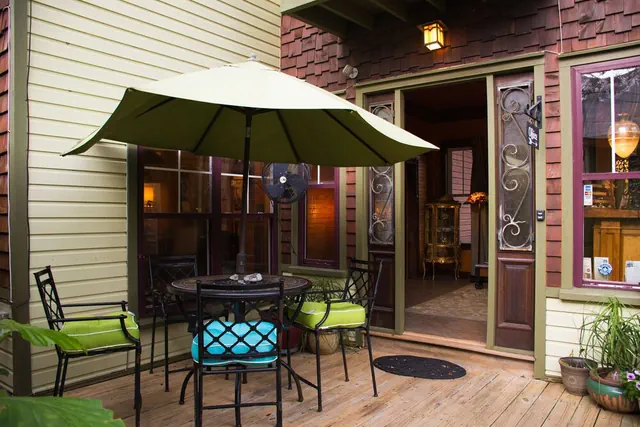 Photo 1 - Beachside Boutique Inn