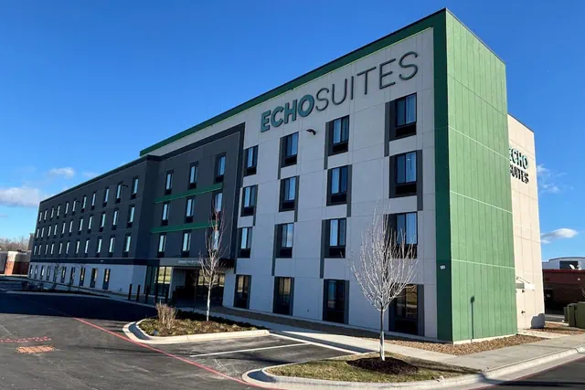 Photo 1 - ECHO Suites Extended Stay by Wyndham Springfield Airport PLZ