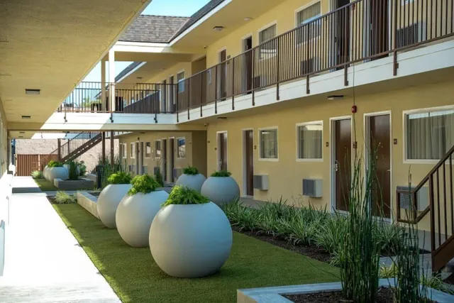 Photo 1 - Lemon Heights Inn