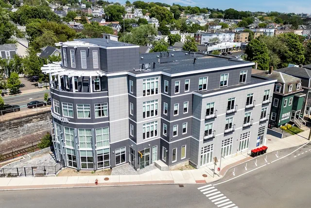 Photo 1 - Beacon Suites Hotel