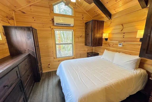 Photo 1 - Bmv4 Tiny Home Topline