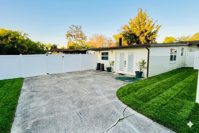 Photo 1 - Altamonte-4 bed