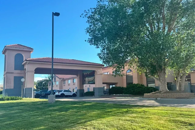 Photo 1 - FairBridge Inn & Suites Thermopolis