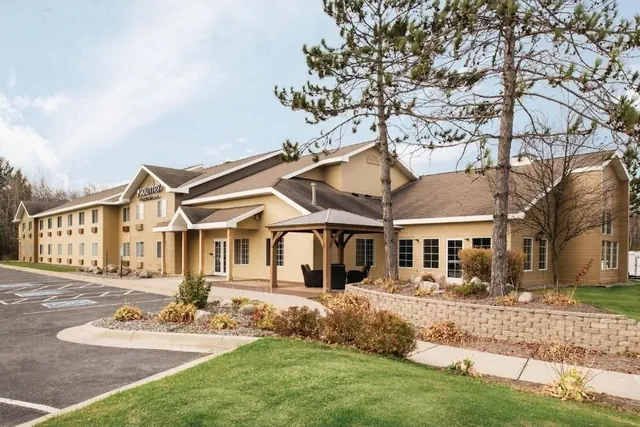 Photo 1 - The Great North Inn & Suites